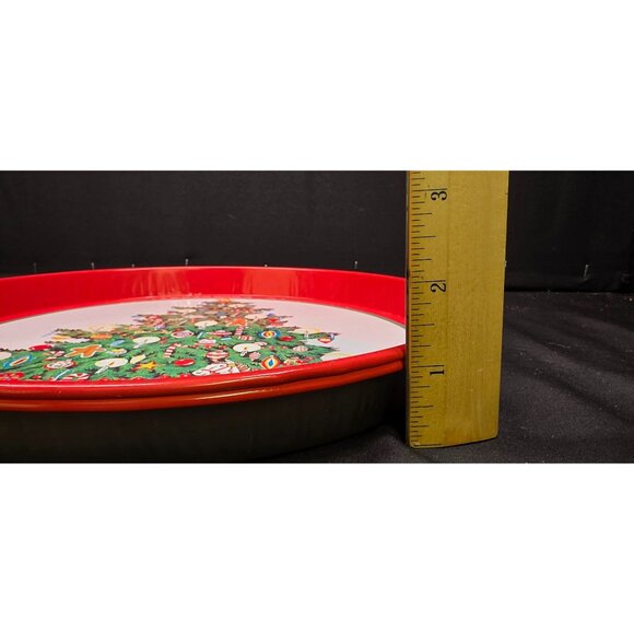 Vintage 1980s Metal Tin Decorative or Serving Christmas Trays Set of 2 - Picture 7 of 7